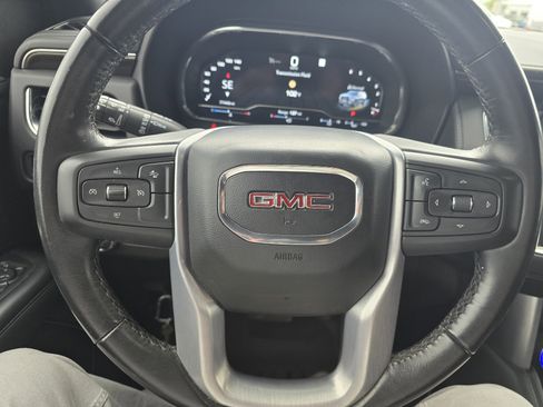 Used 2022 GMC Yukon SLE w/ Gmc Pro Safety Plus Package RWD image 13