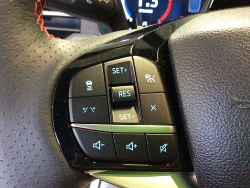Used 2025 Ford Explorer ST-Line AWD/4WD image 22