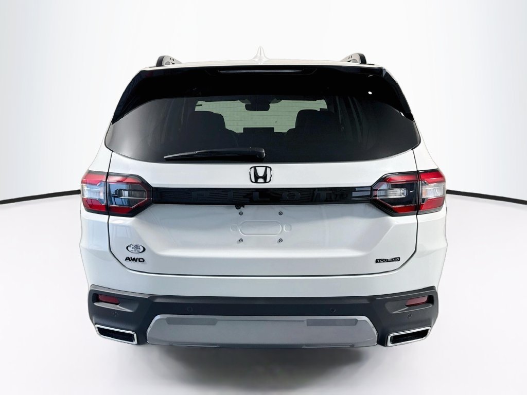 New 2026 Honda Pilot Touring image 6