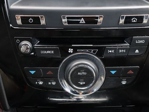 Used 2013 Jaguar XKR R image 31