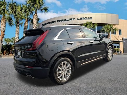 Used 2019 Cadillac XT4 Luxury FWD image 5