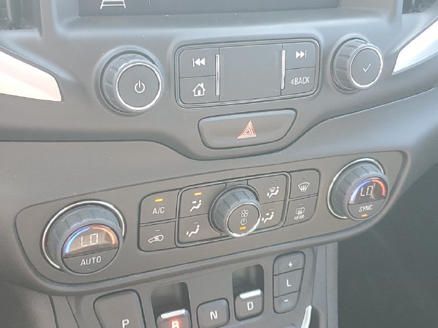 Certified 2021 GMC Terrain SLT AWD/4WD image 28