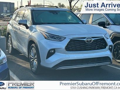 Used 2022 Toyota Highlander Platinum