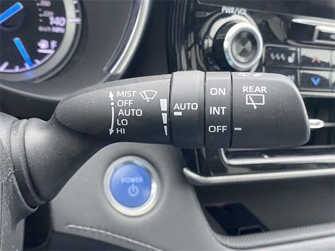 Used 2020 Toyota Highlander Platinum image 24