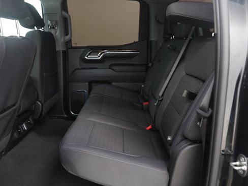 Used 2024 GMC Sierra 1500 Elevation image 15