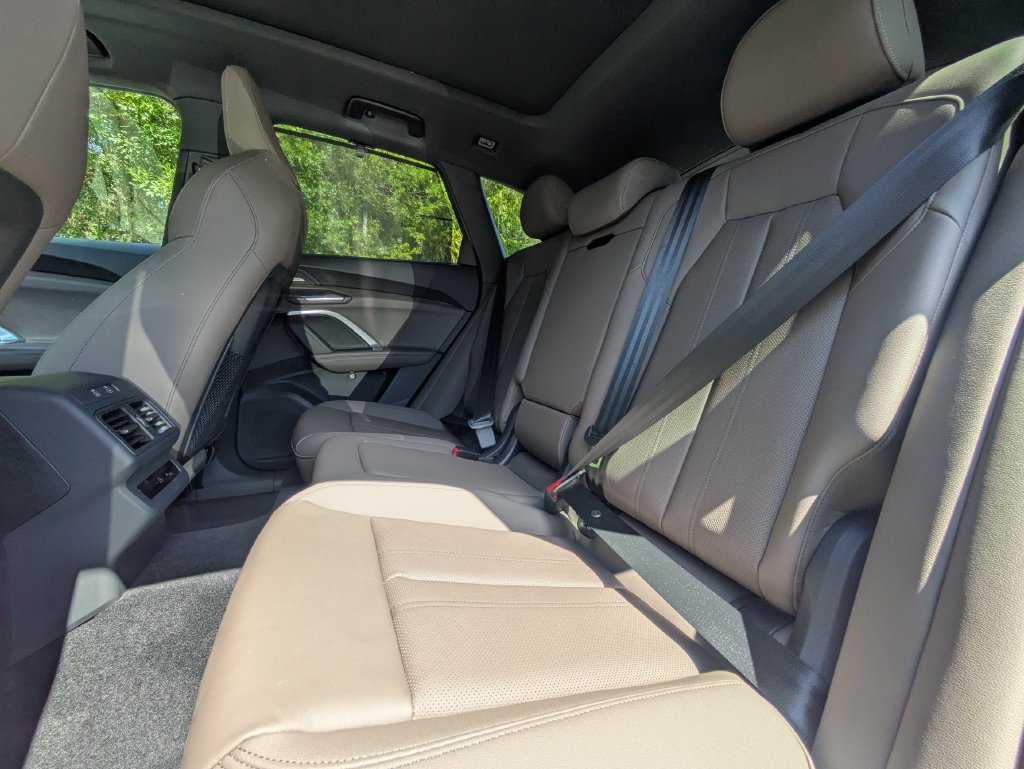 New 2026 Audi Q5 Premium Plus AWD/4WD image 17