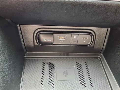 Used 2024 Kia Sportage EX FWD image 21