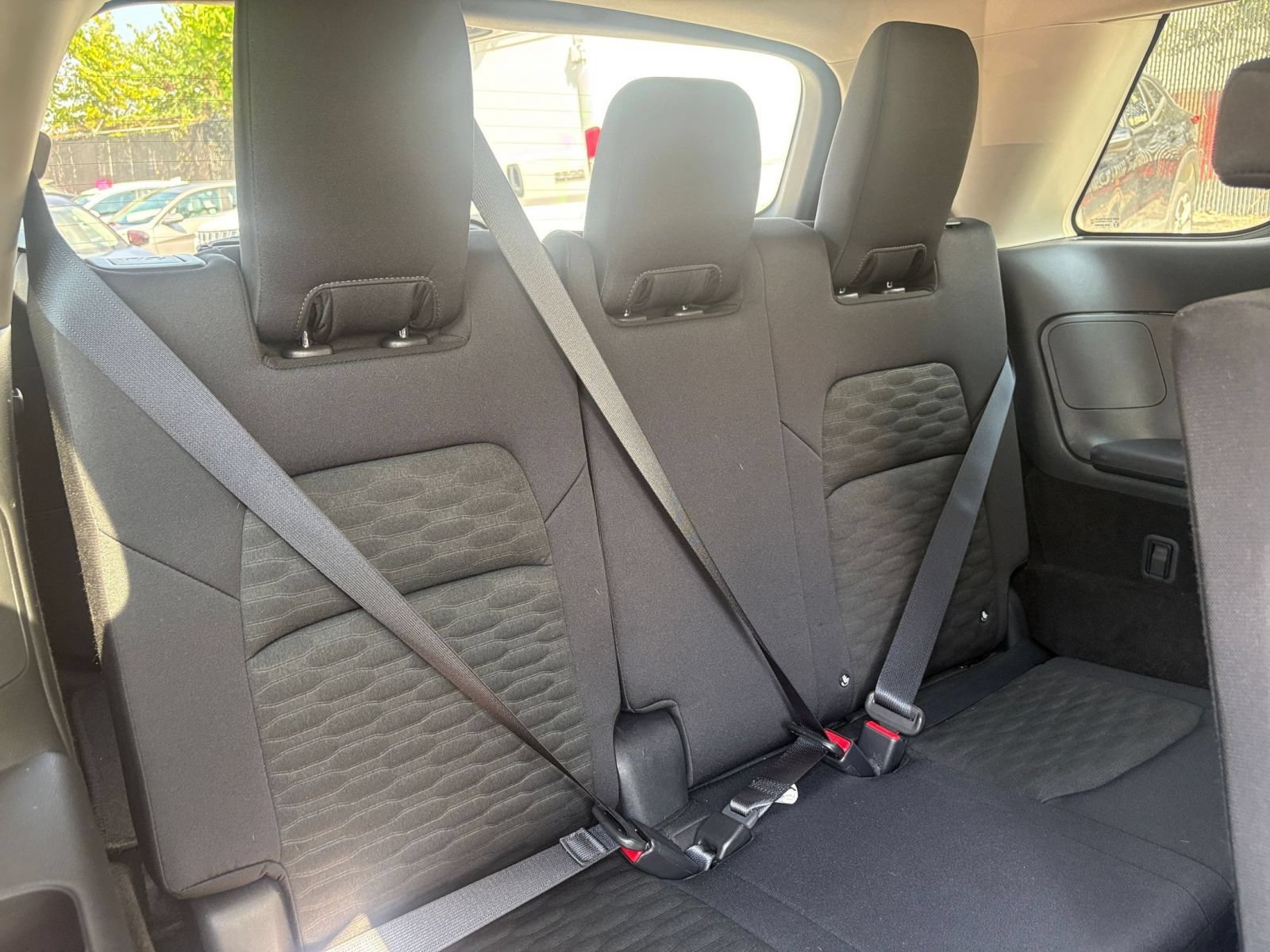 Used 2026 Nissan Pathfinder SV FWD image 24
