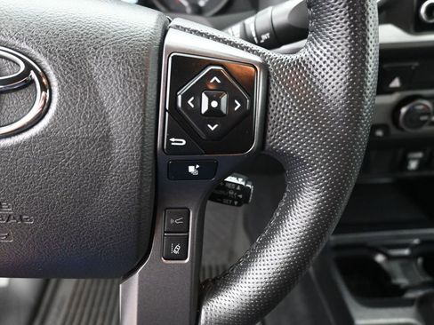 Used 2023 Toyota Tacoma TRD Off-Road image 19