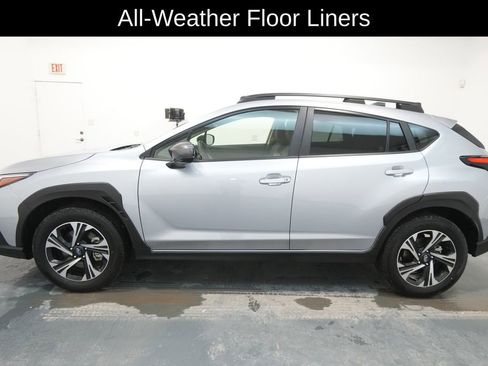 Used 2024 Subaru Crosstrek 2.0i Premium image 4