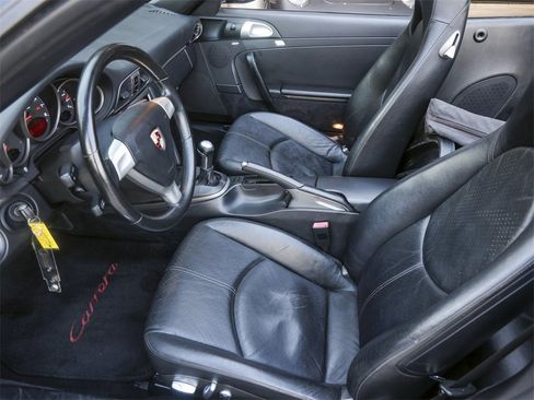 Used 2006 Porsche 911 Carrera image 14