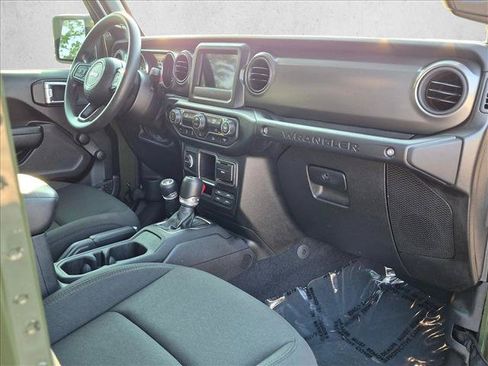 Used 2023 Jeep Wrangler Unlimited Sport AWD/4WD image 18
