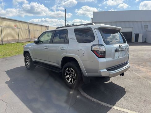 Used 2024 Toyota 4Runner TRD Off-Road image 5