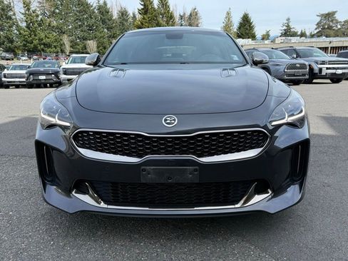 Used 2019 Kia Stinger GT image 2