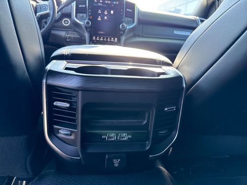 Used 2024 RAM 2500 Laramie w/ Sport Appearance Package image 33