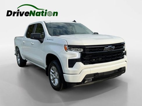 Used 2026 Chevrolet Silverado 1500 RST AWD/4WD image 3