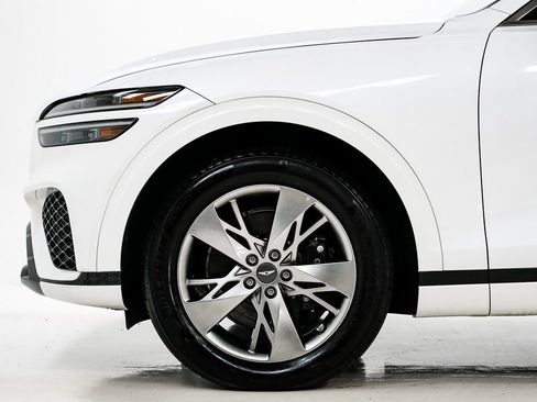 Used 2024 Genesis GV70 3.5T Sport image 28