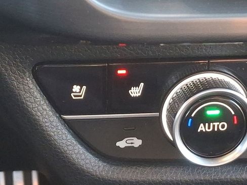 Used 2025 Acura ADX A-Spec image 26