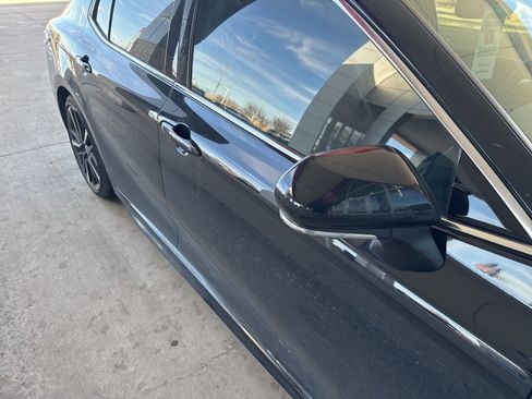 Used 2018 Toyota Camry XSE image 20