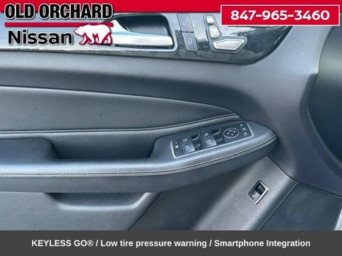 Used 2017 Mercedes-Benz GLS 450 4MATIC image 10