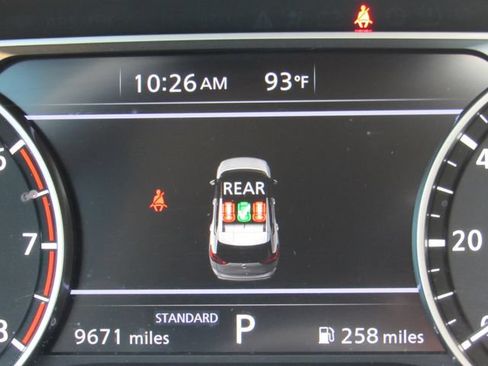 Certified 2024 Nissan Rogue SV FWD image 33