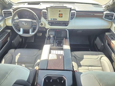 Used 2025 Toyota Sequoia Capstone w/ TRD Performance Package (TMS) image 41