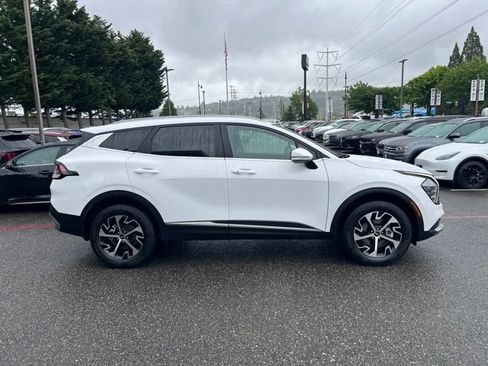 Certified 2024 Kia Sportage EX AWD/4WD image 8