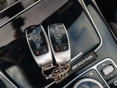 Used 2023 Mercedes-Benz E 53 AMG 4MATIC Cabriolet image 30