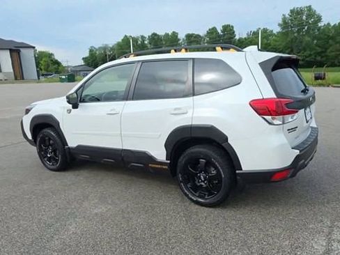 Used 2023 Subaru Forester Wilderness w/ Wilderness Package AWD/4WD image 5