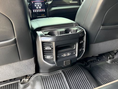 Used 2021 RAM 3500 Laramie AWD/4WD image 32