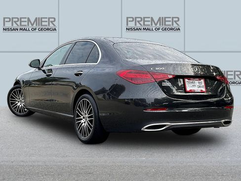 Used 2022 Mercedes-Benz C 300 Sedan image 5
