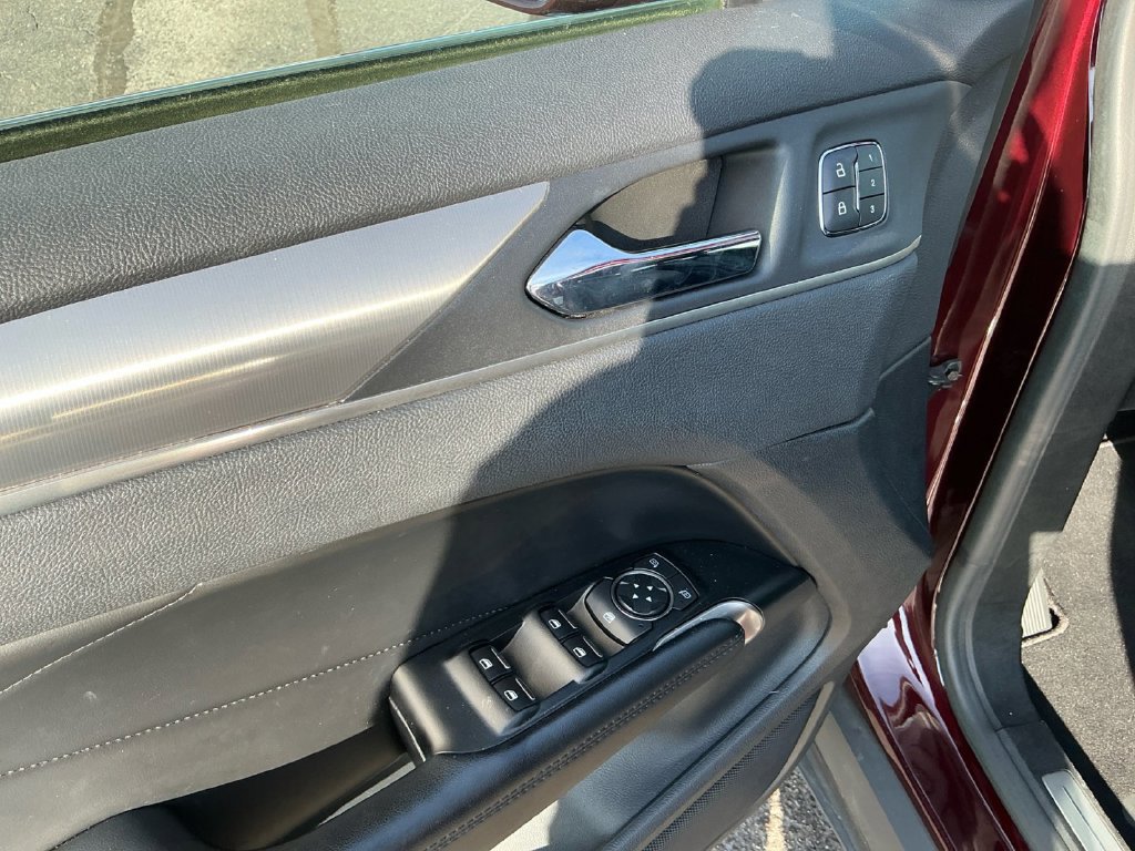 Certified 2019 Lincoln MKC Premiere FWD image 16