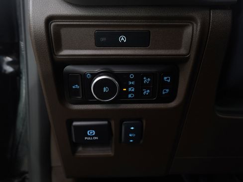 Used 2025 Ford F150 King Ranch AWD/4WD image 29