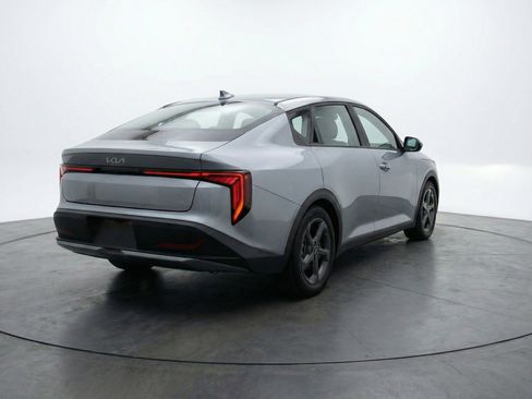 Used 2025 Kia K4 FWD image 7