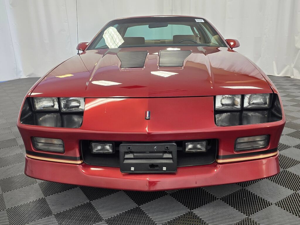 Used 1988 Chevrolet Camaro IROC-Z RWD image 8