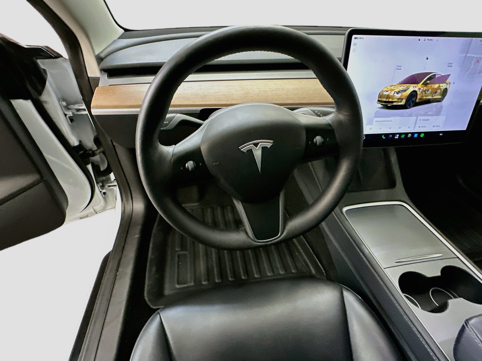 Used 2023 Tesla Model 3 Standard Range RWD image 17