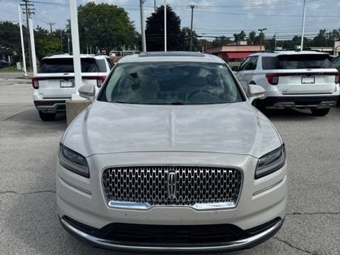 Used 2023 Lincoln Nautilus Reserve w/ Equipment Group 201A FWD image 6