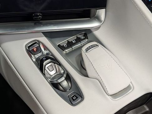 Certified 2021 Chevrolet Corvette Stingray Preferred Conv w/ Z51 Performance Package RWD image 31