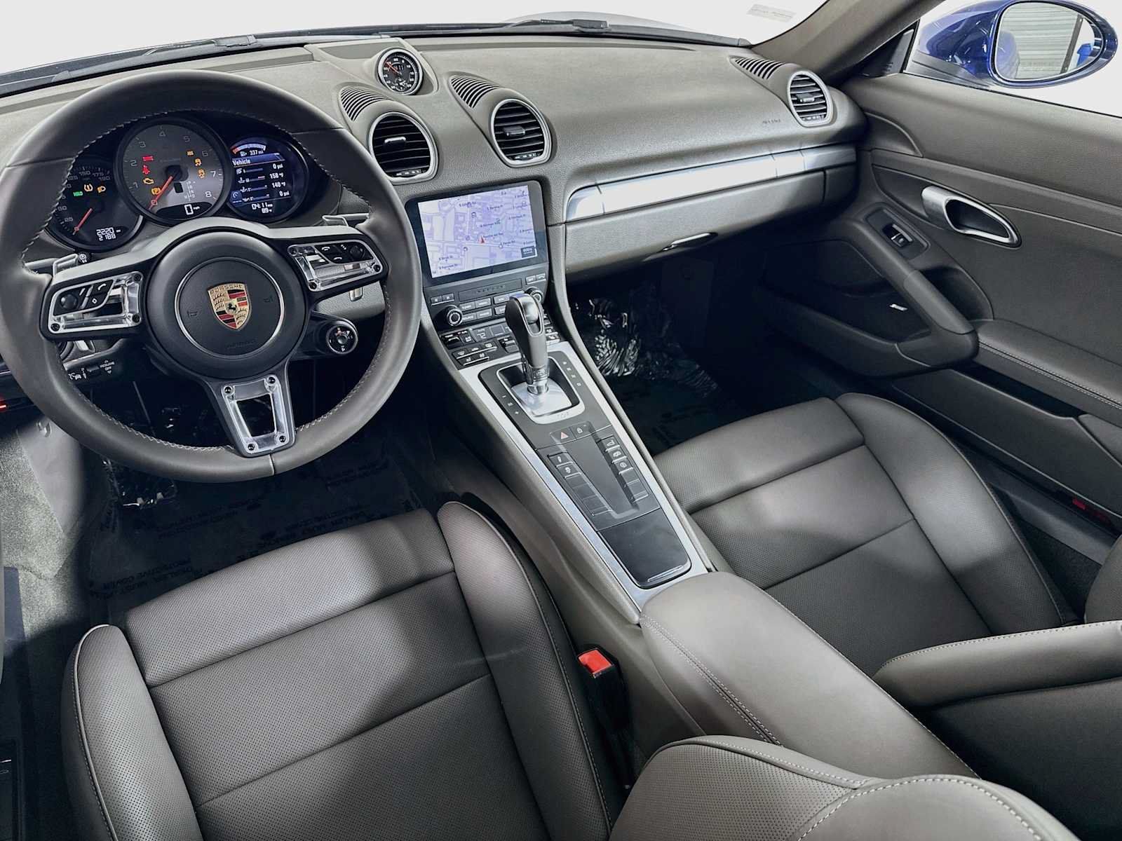 Certified 2025 Porsche 718 Cayman S RWD image 23