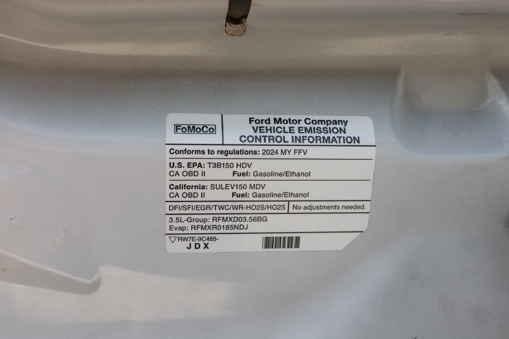 Used 2024 Ford Transit 250 148 Medium Roof RWD image 19