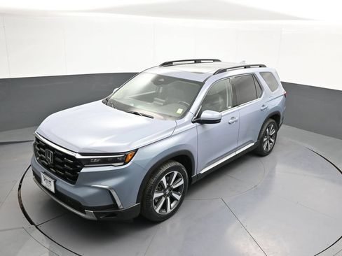 Used 2023 Honda Pilot Touring image 36
