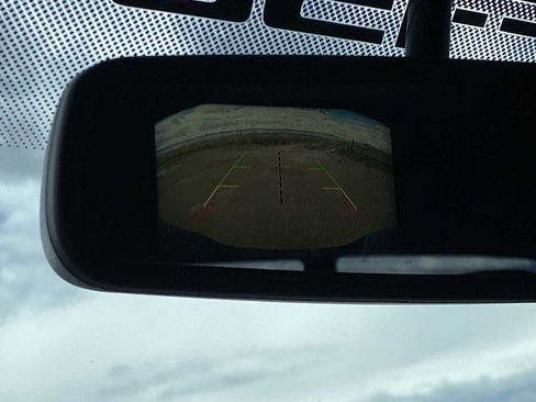 Used 2011 Ford F150 XLT w/ XLT Chrome Pkg image 29