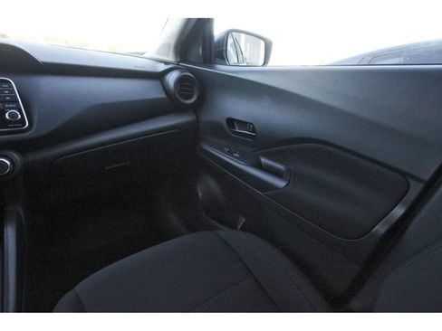 Certified 2025 Nissan Kicks Play S FWD image 14