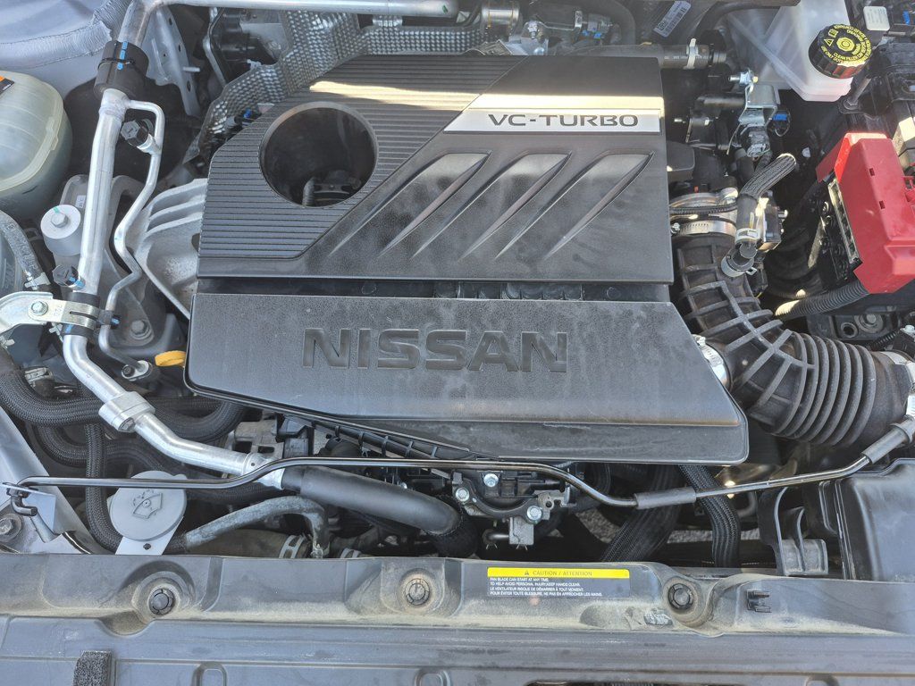 Used 2024 Nissan Rogue SV AWD/4WD image 17