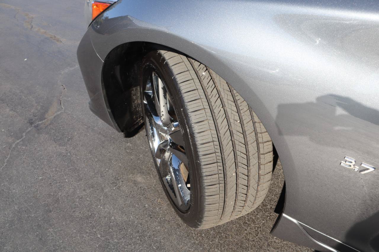Used 2015 INFINITI Q50 AWD w/ Technology Package image 19