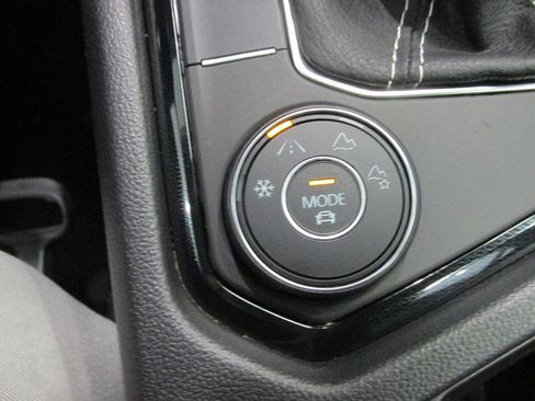 Used 2024 Volkswagen Taos S image 24