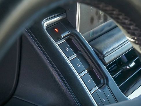 Used 2023 Chevrolet Tahoe Z71 w/ Z71 Off-Road Package image 19