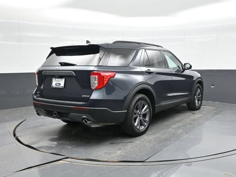 Certified 2023 Ford Explorer XLT w/ Equipment Group 202A AWD/4WD image 8