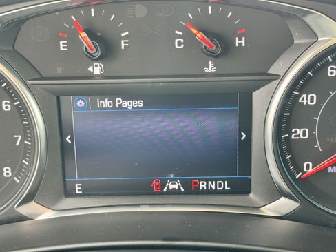 Used 2023 Chevrolet Equinox LT image 22