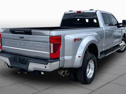 Used 2022 Ford F350 Lariat w/ Lariat Ultimate Package AWD/4WD image 13